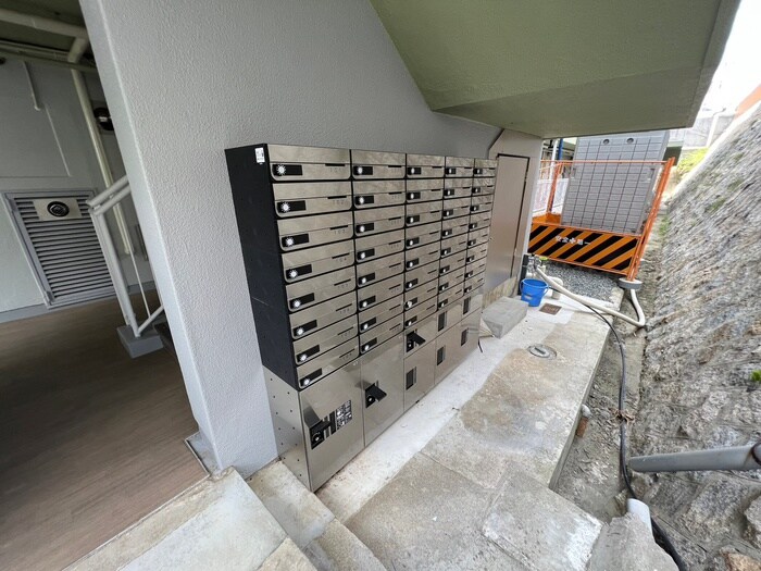 物件外観写真4　(建物設備)