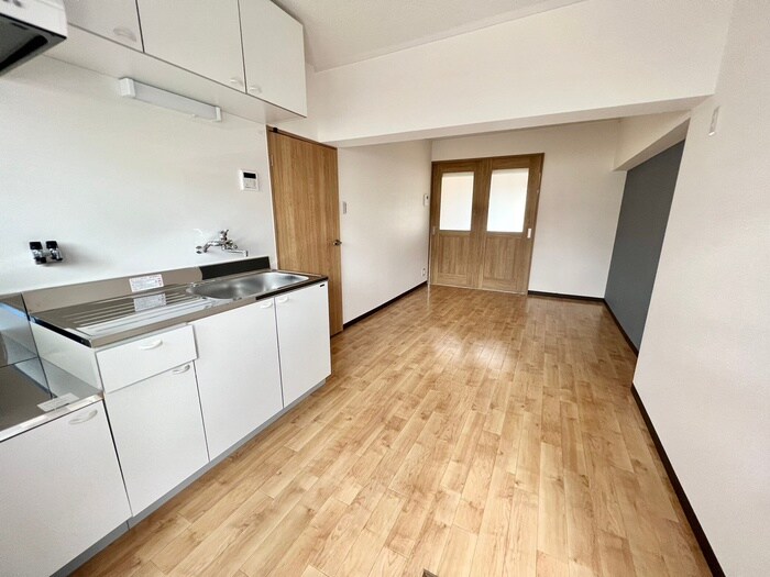 物件内観写真21　(居室)