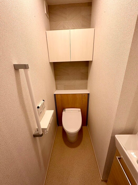 物件内観写真12　(トイレ)