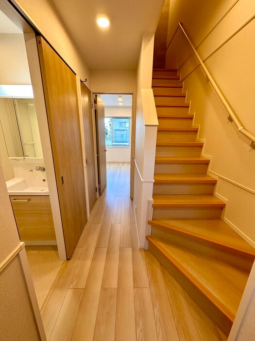 物件内観写真19　(廊下)