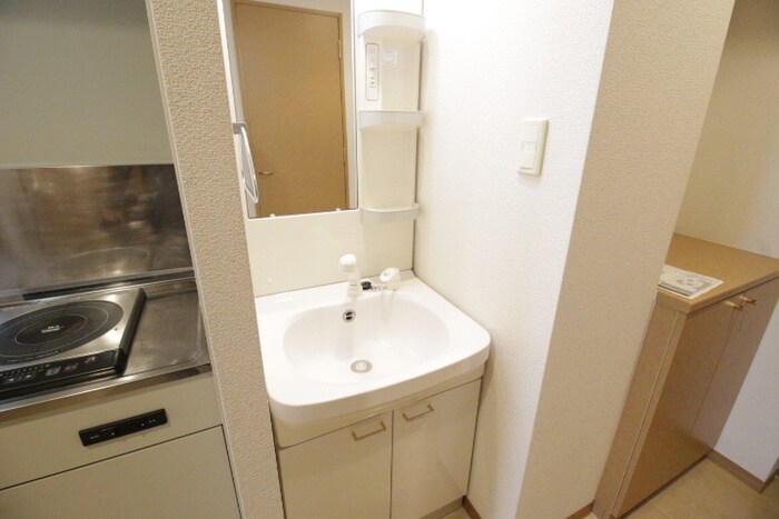 物件内観写真10　(洗面)