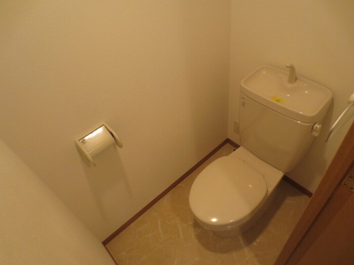 物件内観写真12　(トイレ)