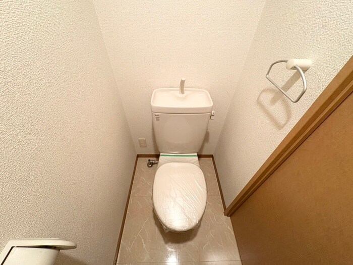 物件内観写真13　(トイレ)