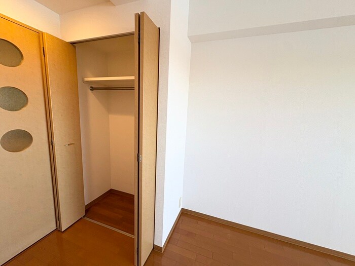 物件内観写真18　(収納)