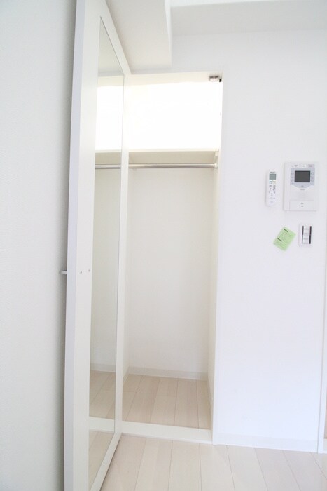 物件内観写真12　(収納)
