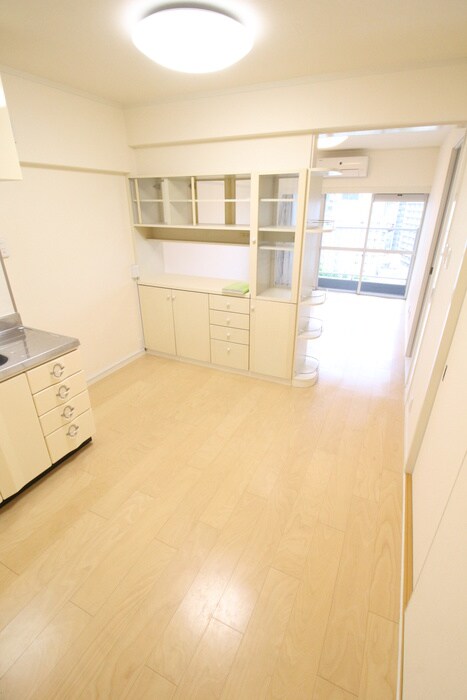 物件内観写真6　(居室)