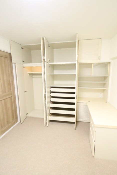 物件内観写真10　(収納)