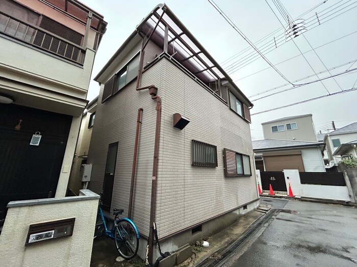 物件外観写真2　(駐輪場)