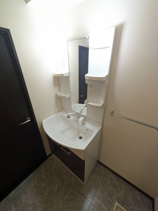 物件内観写真10　(洗面)