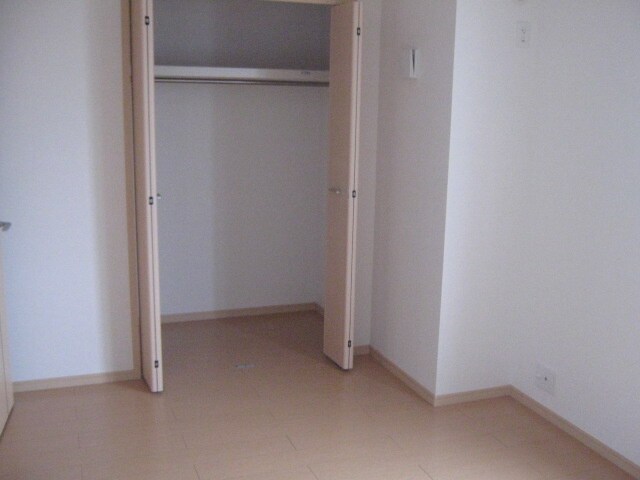 物件内観写真11　(居室)