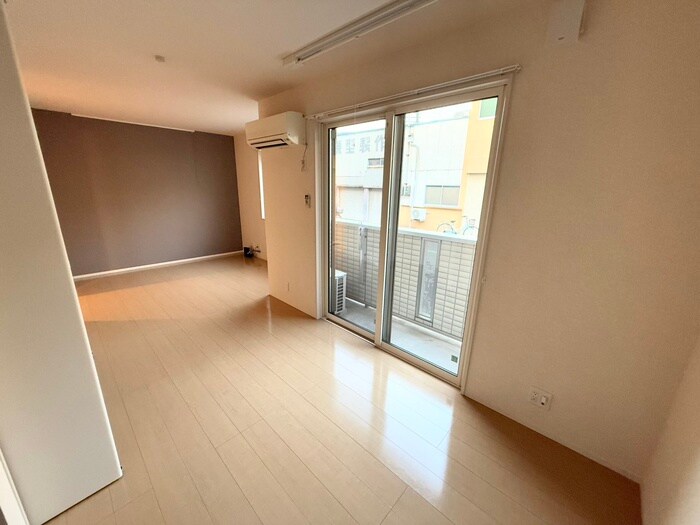 物件内観写真17　(居室)