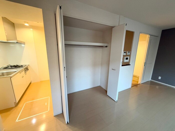 物件内観写真19　(収納)