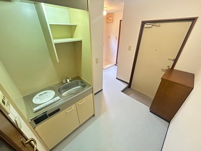 物件内観写真16　(廊下)