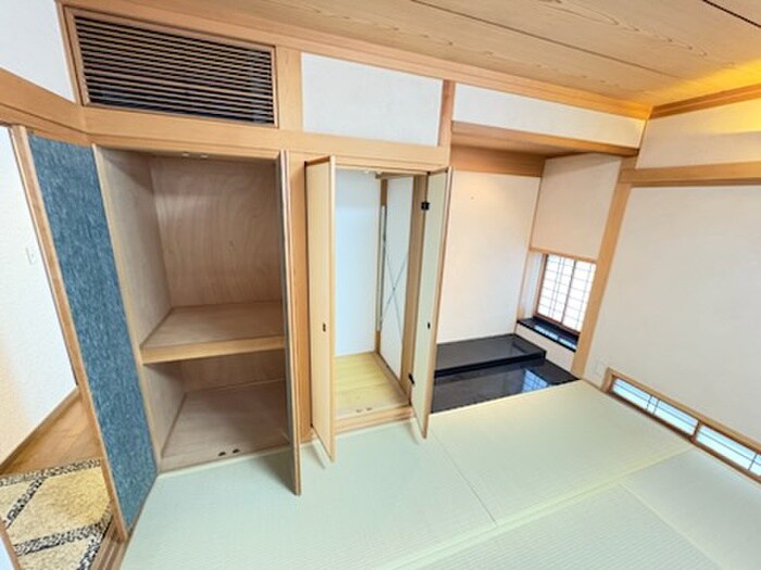 物件内観写真16　(収納)