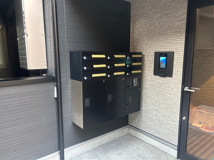 物件外観写真4　(建物設備)