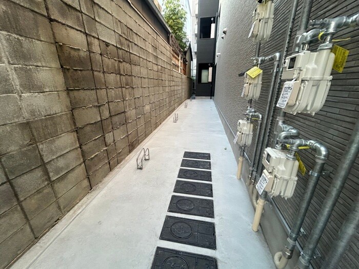 物件外観写真5　(駐輪場)