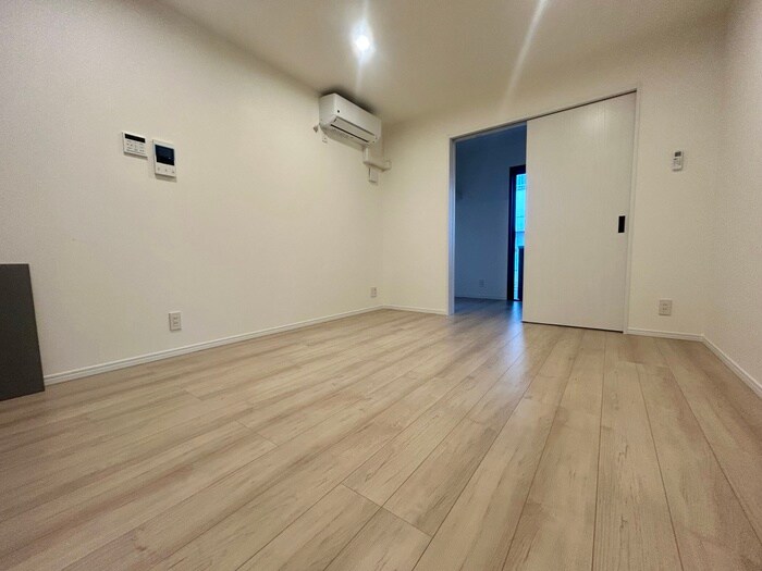 物件内観写真10　(居室)