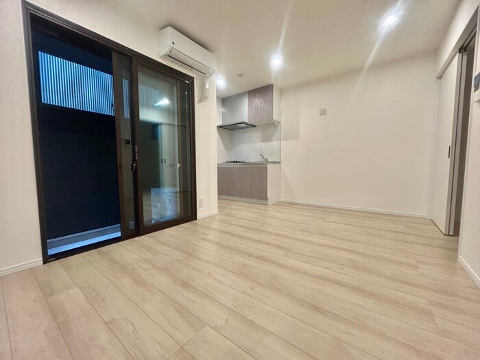 物件内観写真10　(居室)