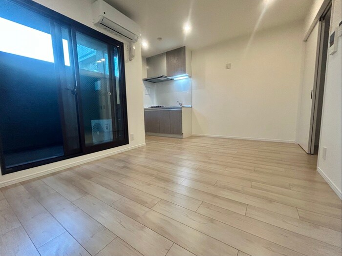 物件内観写真11　(居室)