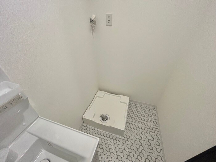 物件内観写真19　(洗濯機置場)