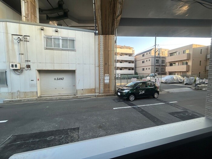 物件内観写真22　(室内からの展望)