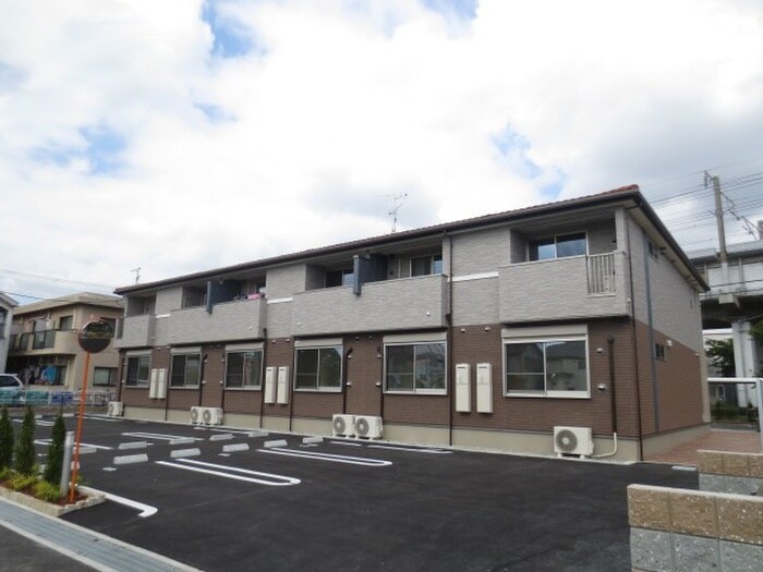 物件外観写真2　(外観写真)