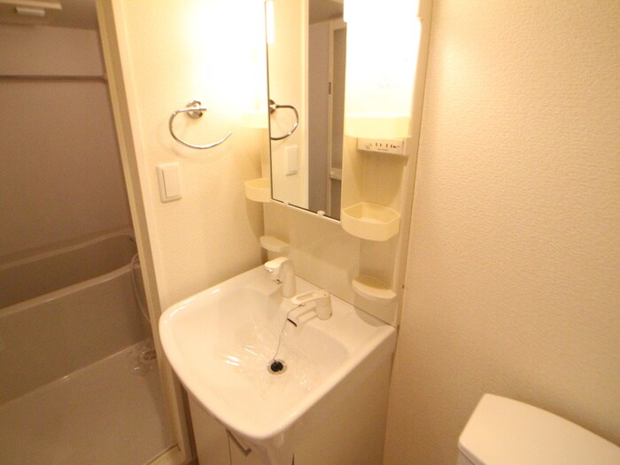 物件内観写真12　(洗面)