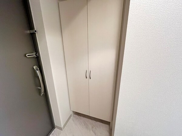 靴箱