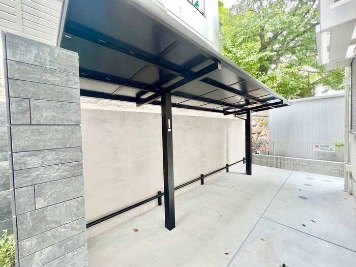 物件外観写真5　(駐輪場)