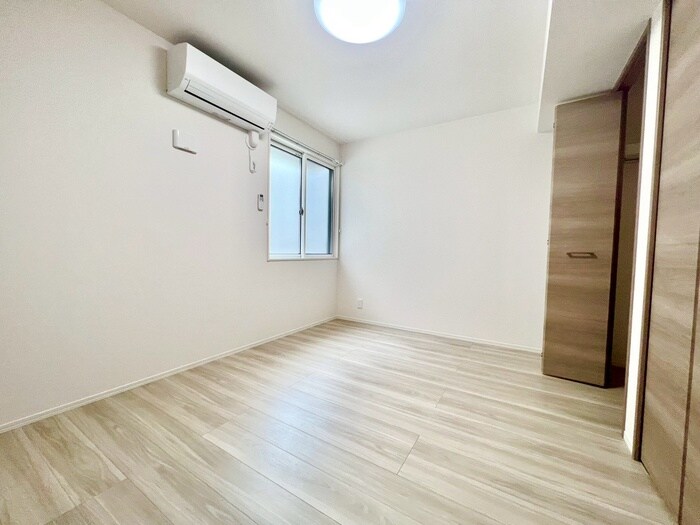 物件内観写真11　(居室)