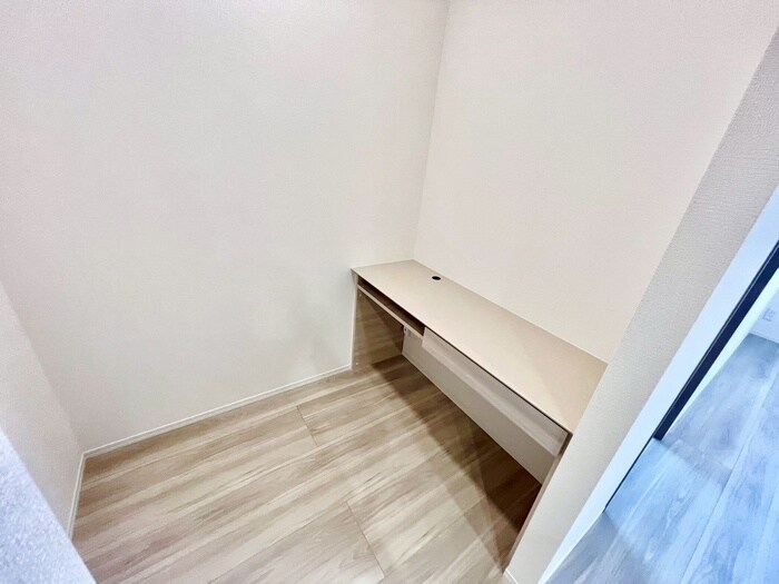 物件内観写真11　(居室)