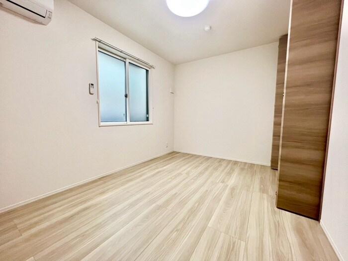 物件内観写真17　(居室)