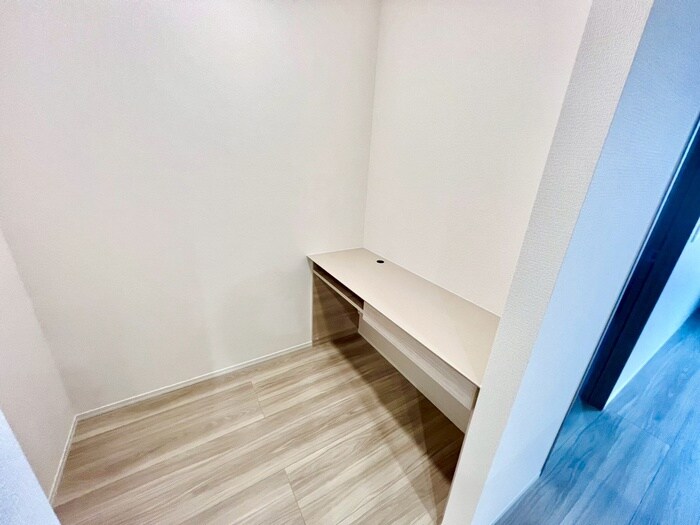 物件内観写真19　(居室)