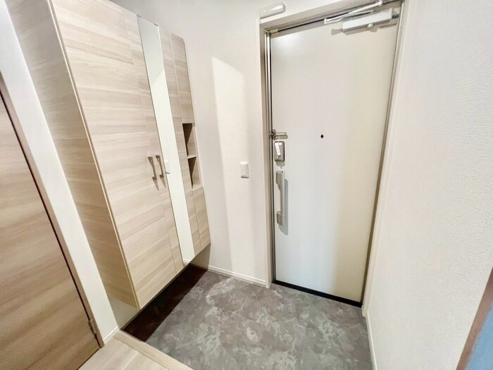 物件内観写真20　(玄関)