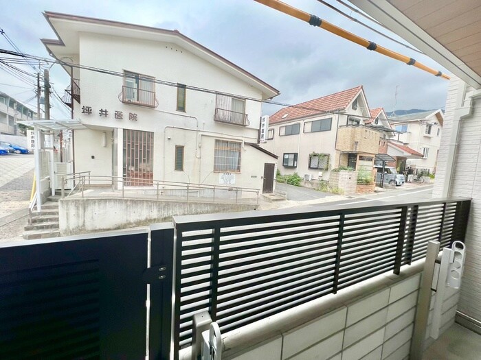 物件内観写真22　(室内からの展望)