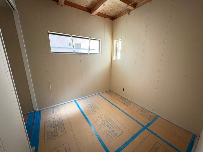 物件内観写真9　(居室)