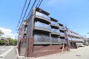 ロイヤルハイツ・シモダ外観写真