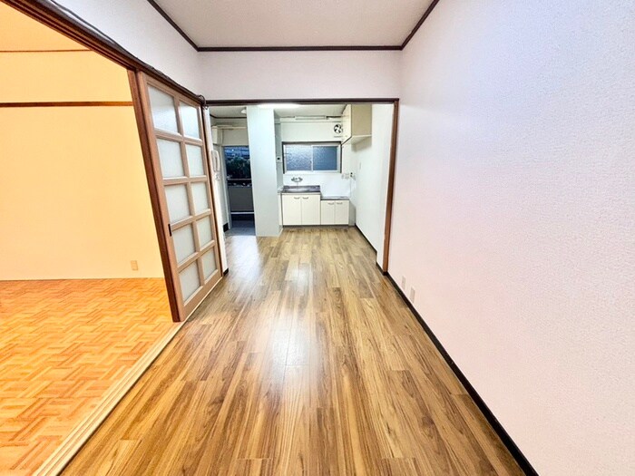 物件内観写真11　(居室)