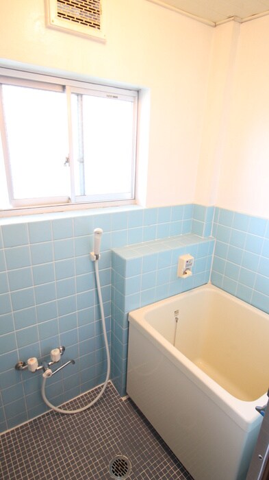 物件内観写真12　(バス／シャワールーム等)