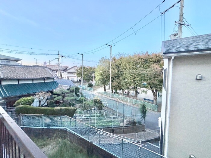 物件内観写真19　(室内からの展望)