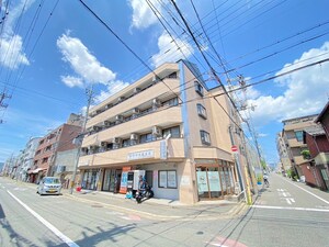 ミューズイレブン外観写真