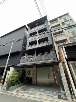 バウハウス富小路三条外観写真