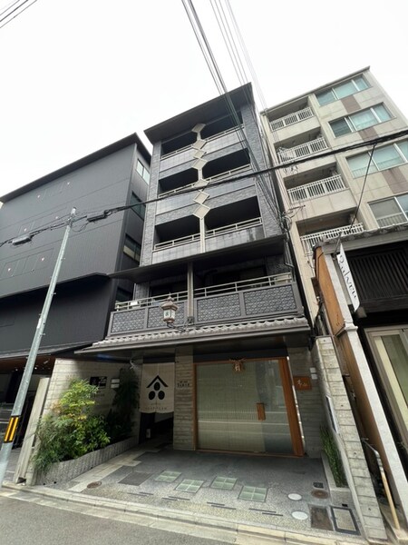 バウハウス富小路三条外観写真
