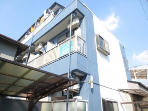 ドナ－ルサカ外観写真