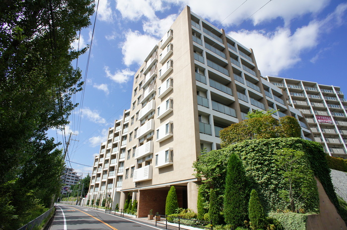 テラス千里桃山台(501)