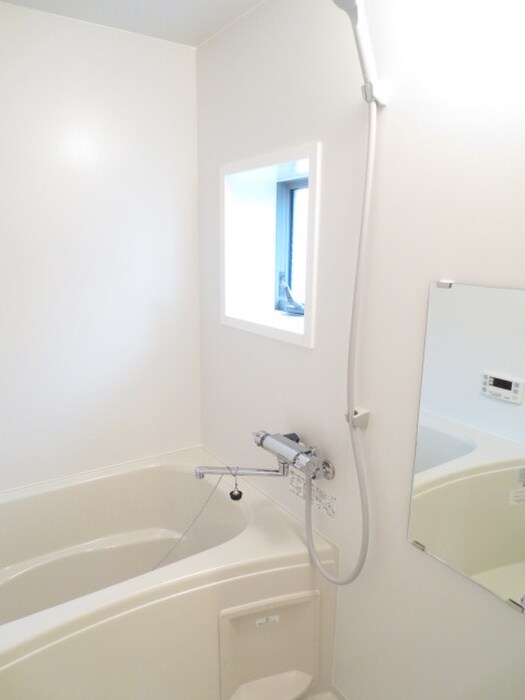 物件内観写真11　(バス／シャワールーム等)