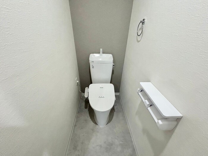 物件内観写真9　(トイレ)