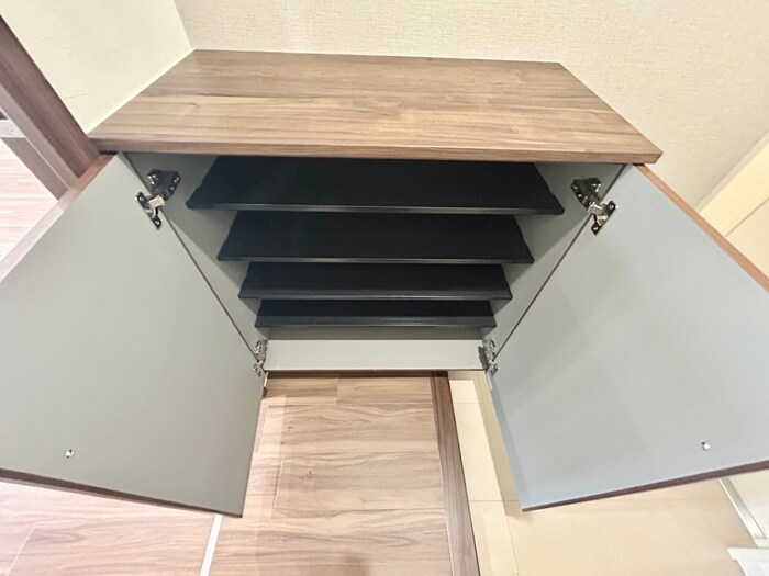 物件内観写真13　(靴箱)