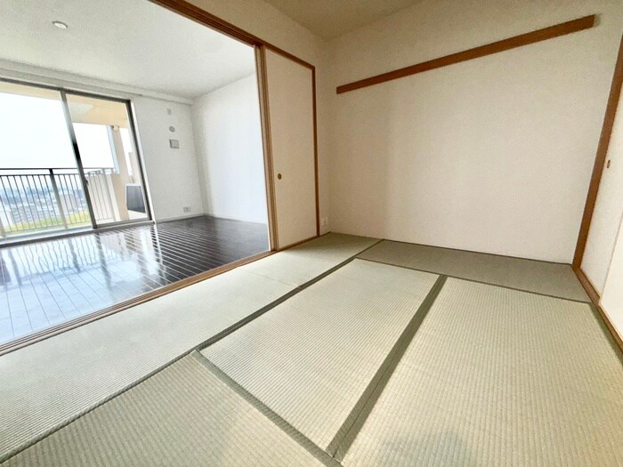 物件内観写真10　(居室)