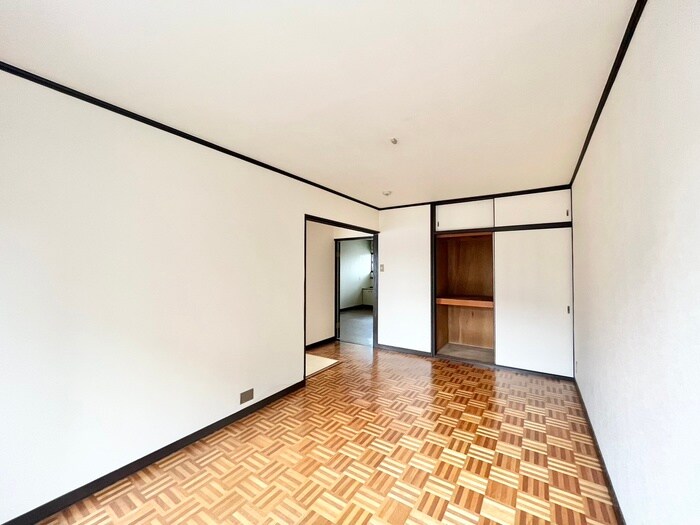 物件内観写真7　(居室)